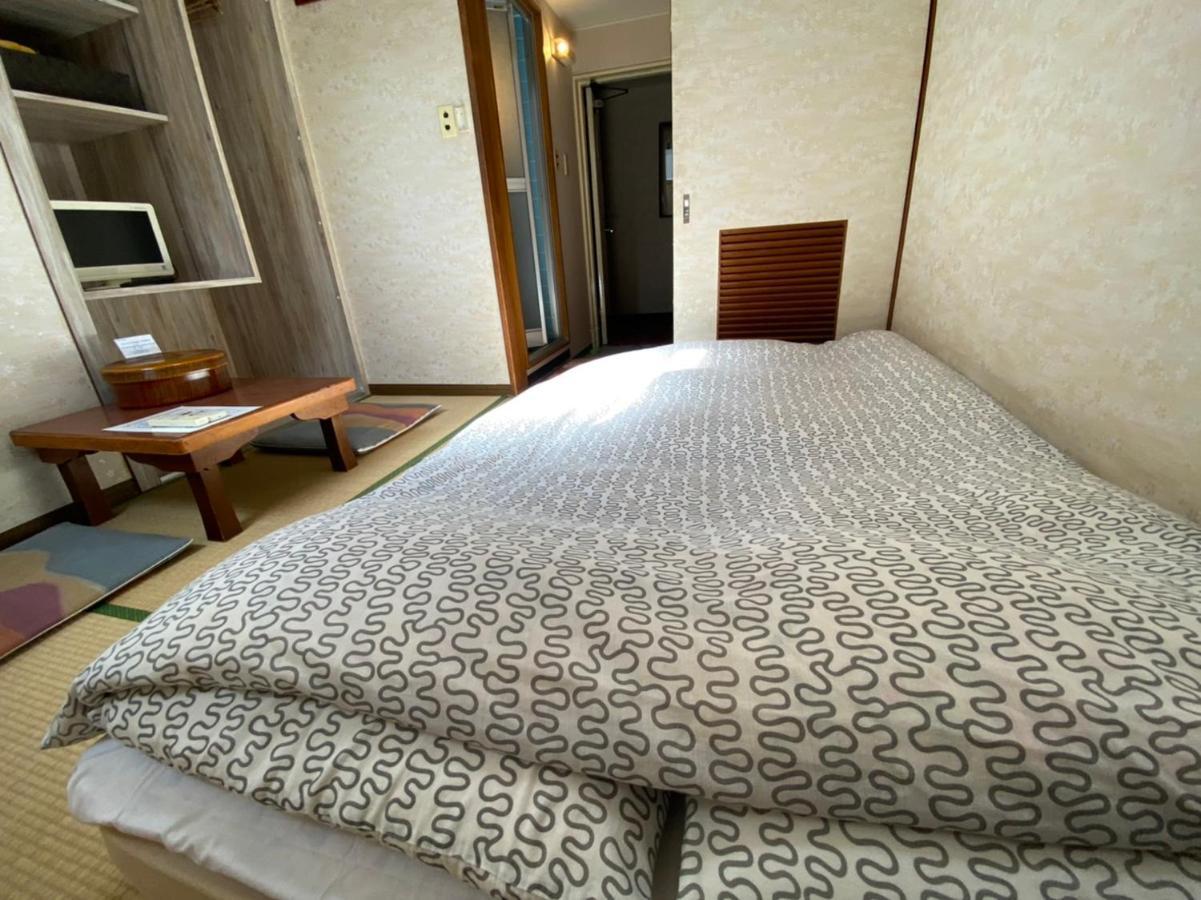 浅草旅館 東海荘 2*